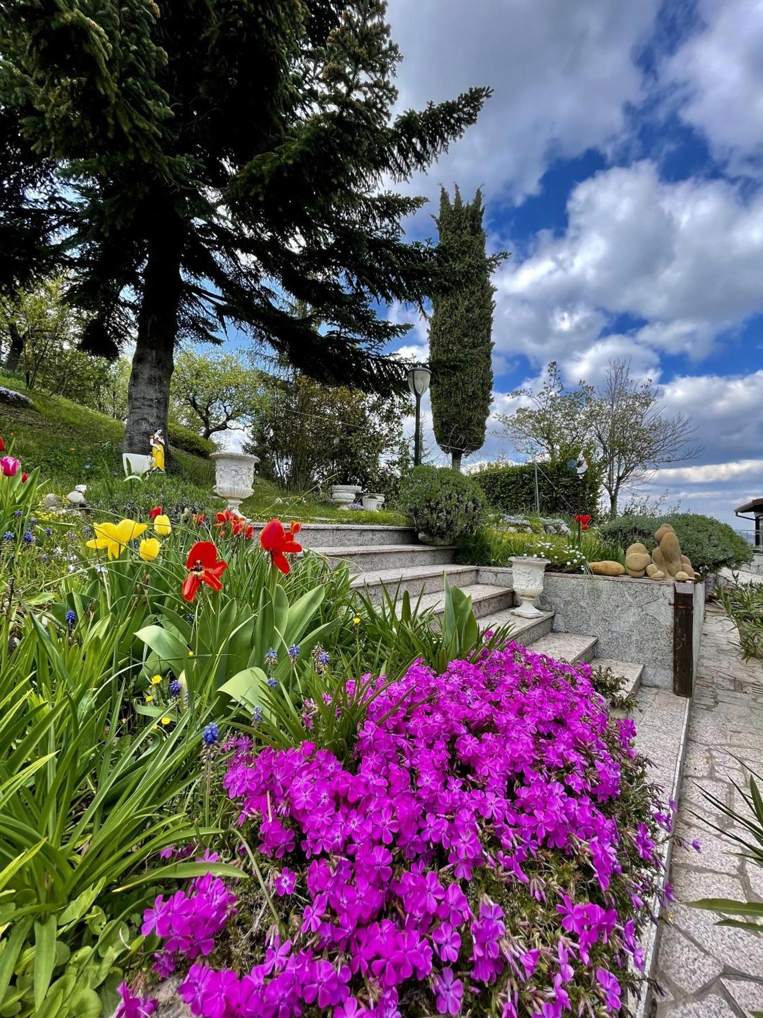 Mazzetti Country House-Vita In Campagna Con Giardino Vimignano-Chiesa Экстерьер фото